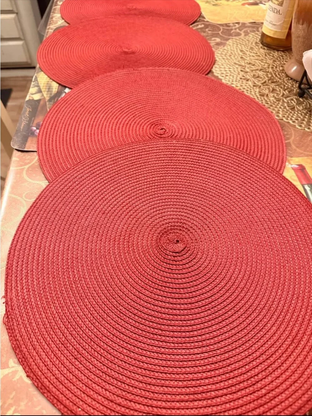 Red Round Woven Placemat Set - Home Dining